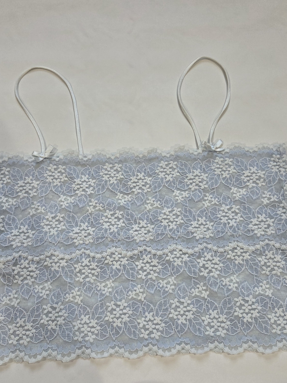 Vintage White Light Blue Lace Crop Cami with Thin Spaghetti Straps